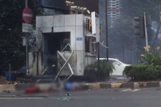 Baku Tembak Masih Terjadi...