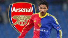 Arsenal Resmi Dapatkan...