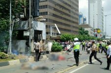 Pelaku Diduga Lari ke...