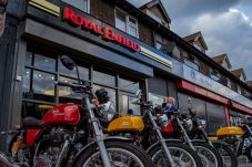 Royal Enfield Sudah...