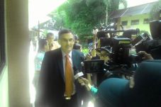 Identifikasi Korban...