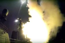 Gempur ISIS, Rusia Luncurkan...