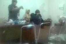 Datangi RS Polri, Polisi...