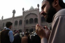 Dituduh Menghujat Nabi,...