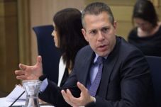 Israel: Implementasi...