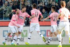 Juventus Mengamuk di...