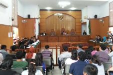 PN Jaksel Gelar Sidang...