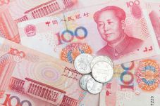Yuan Sumber Likuiditas...