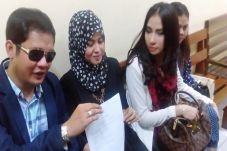 Mengaku Korban Malapraktik,...