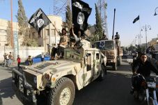 ISIS Bebaskan 270 Sandera...