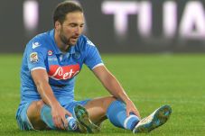 Susunan Pemain Napoli...