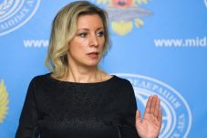 Rusia: Turki Bangun...
