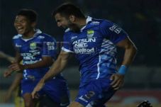 Persib Pengin Vlado...