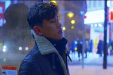 Di Video Klip Dont Forget,...
