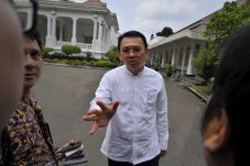 Ahok Janji Datang Dalam...