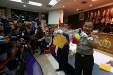 Temui Keluarga Korban...