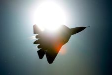 Rusia Produksi Jet Tempur...