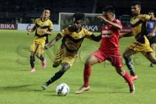 Yanto Basna Rebut Gelar...
