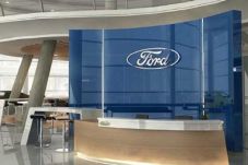 Ford Hengkang, PHK Tak...