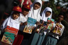 Insan Pendidikan Diminta...