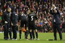Hughes: Liverpool Mesti...