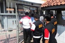 BNN: Prison Officers...