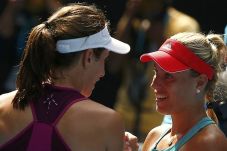 Hentikan Konta di Semifinal,...