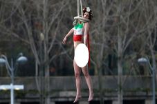 Protes Rouhani di Paris,...