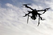 Drone Iran Intai Kapal...