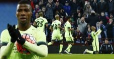 Hattrick Iheanacho Warnai...