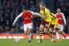 Arsenal ke Babak Kelima...