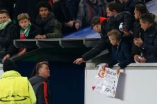 Rooney: Tidak Adil Salahkan...