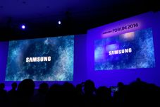 Samsung Pamer Perangkat...