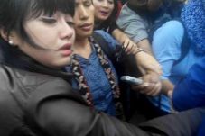 Dita Aditia Menangis...