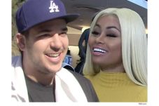 Blac Chyna Kencan Bersama...