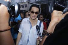 Dermawan Telusuri Status...
