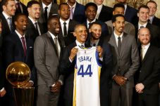 Obama Undang Warriors...