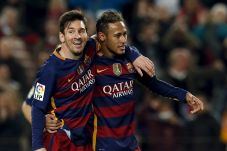 Soal Neymar, Alves Desak...