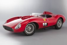 Supercar Ini Jadi Mobil...