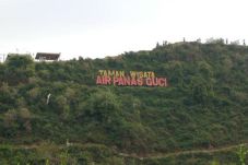 Raden Aryo Wiryo dan...