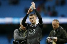 Leicester Perbarui Kontrak...