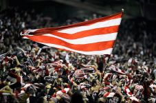 Bilbao Makin Jauh Rebut...