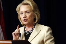 Profesor Sachs: Hillary...