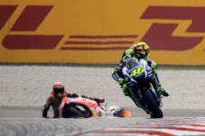 Resmi, Race Direction...