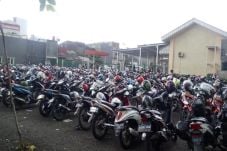 Pengguna KRL Menjerit...