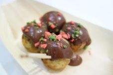Sambut Valentine, Jepang...