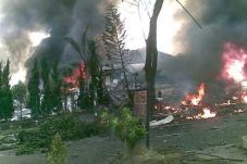 Pesawat Latih TNI Jatuh...