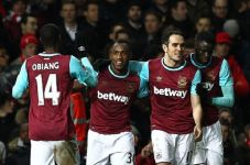 West Ham Unggul Atas...