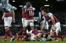 Tragis, West Ham Usir...
