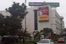 25 Tahun, Siloam Hospital...